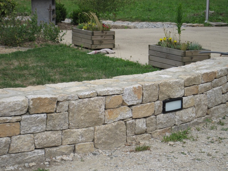 Muret pierre elven pierre seche bretagne